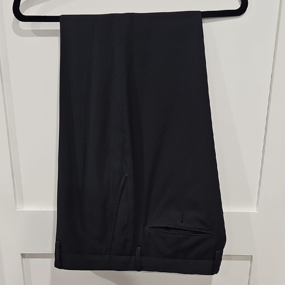 Saks Fifth Avenue Other - RED By Saks Fifth Avenue Black And White Pinstripe Dress Pants 34x32